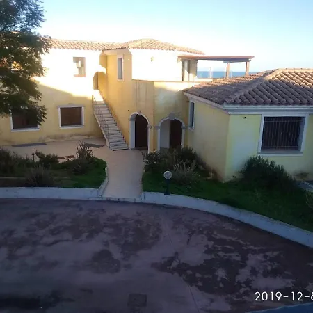 With 2 Bedrooms In Provincia Di Olbia Tempio With Wonderful City View Furnished Garden And Wifi 800 M From The Beach *